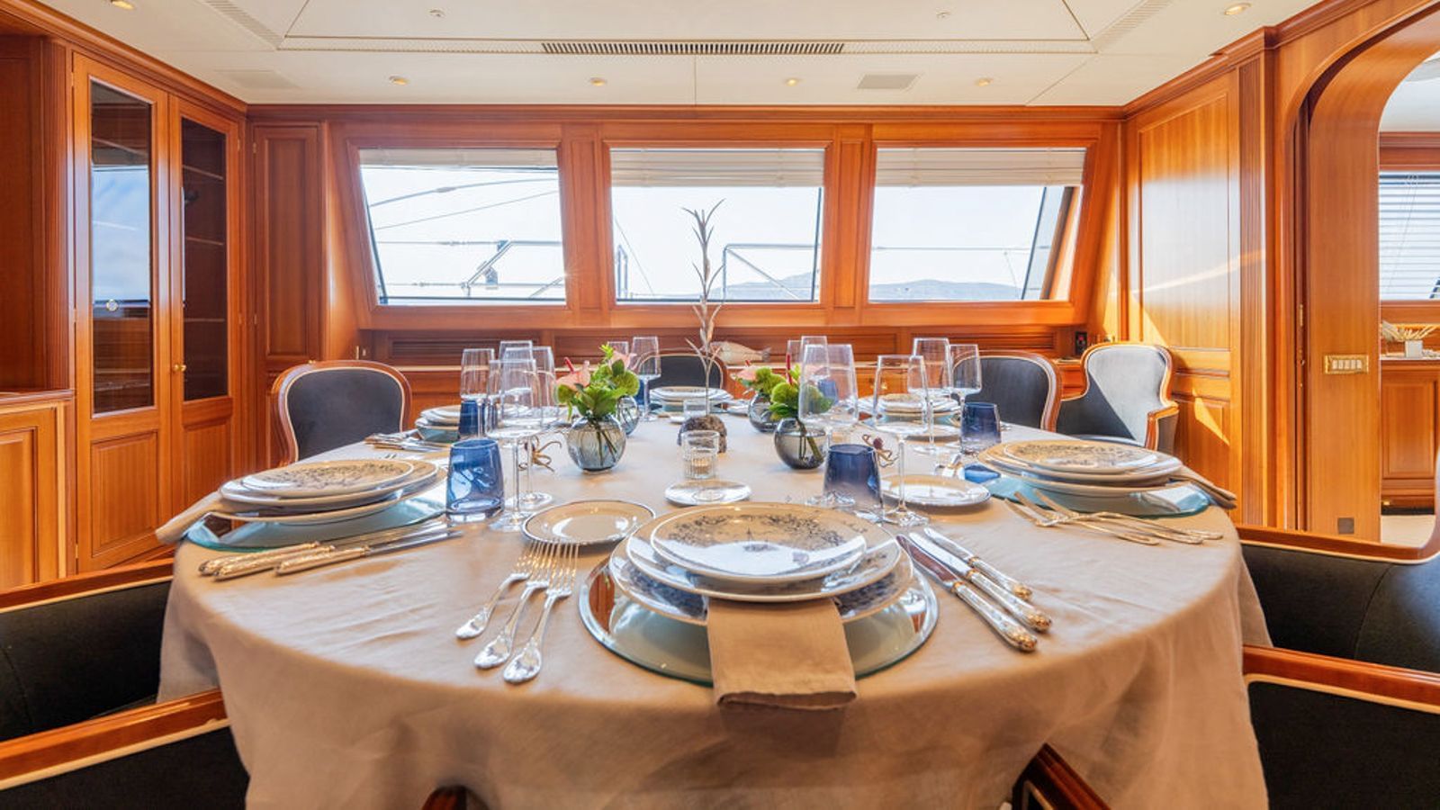 Almyra II-18-gallery