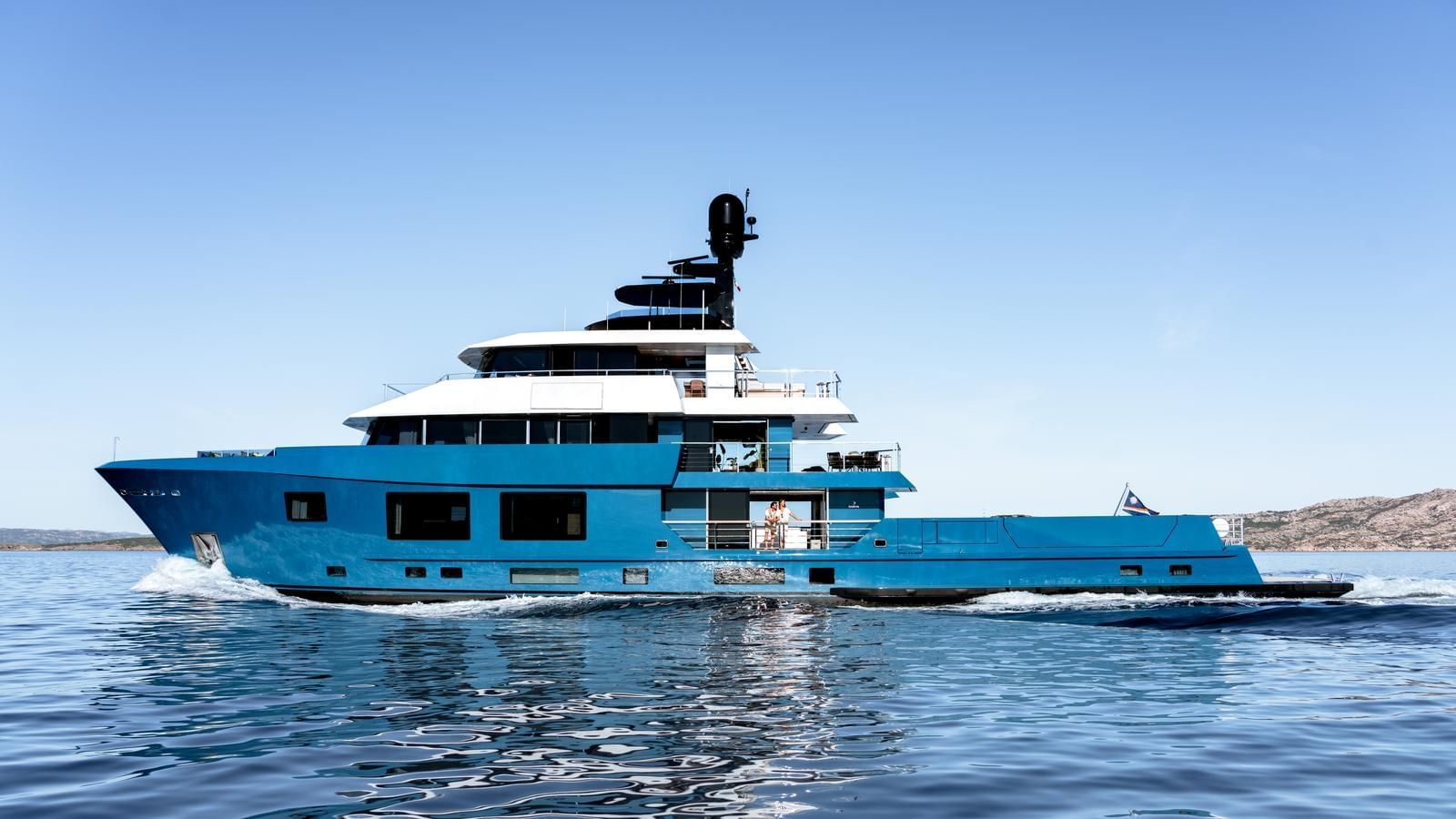 King Benji-1-gallery