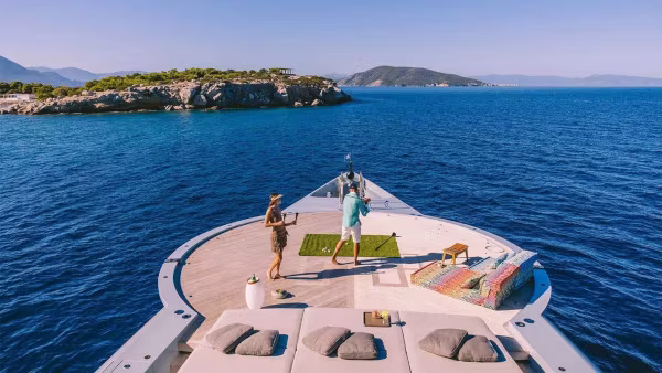 Tailored Yacht Charter Experiences